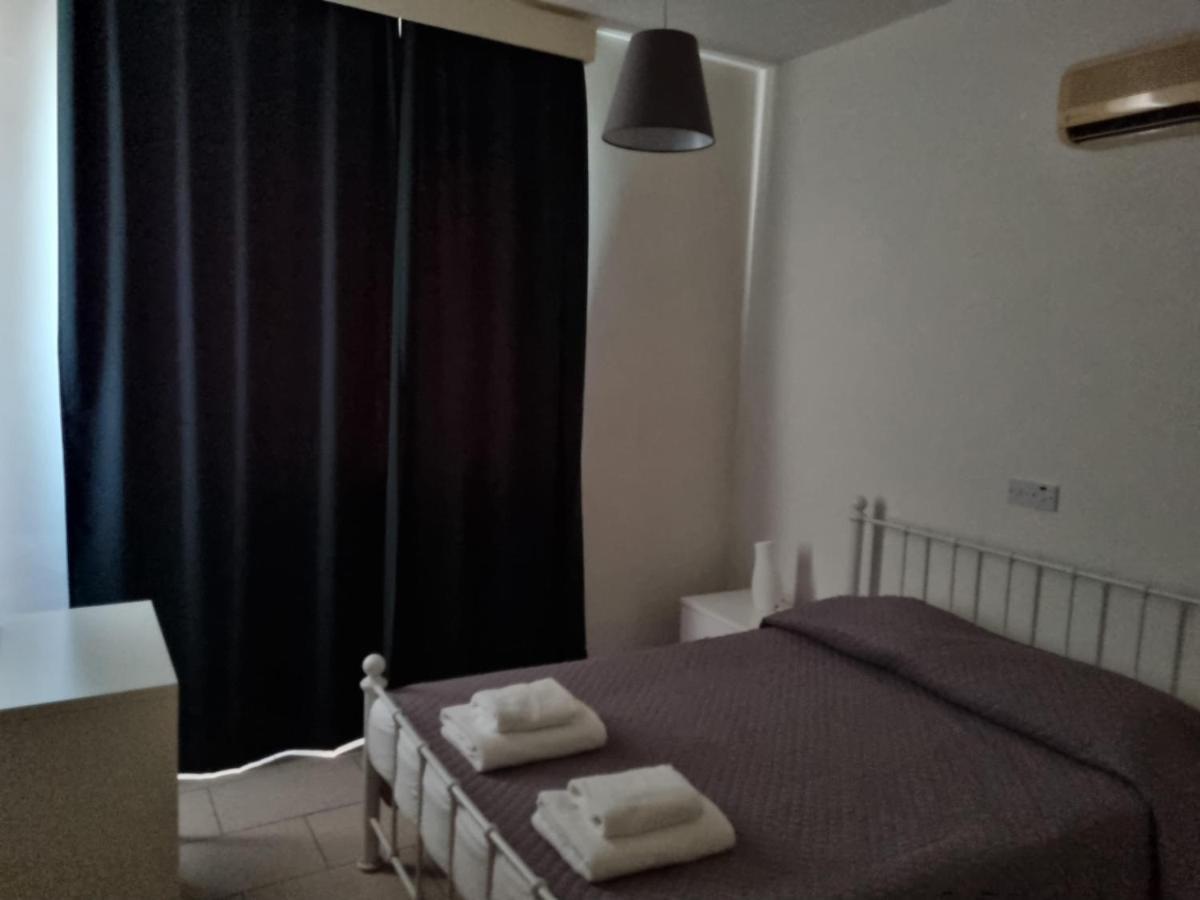 Cosy One Bedroom Apartment In Pafos Paphos Exterior foto